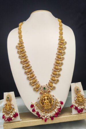 Nagas lakshmi long haram