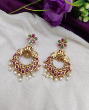 Chandbali earring with kemp stone