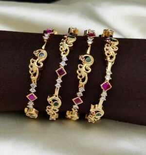 Enchanting PEACOCK Kemp bangles SET OF 4