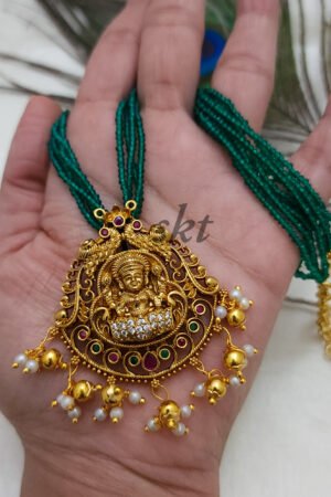 Lakshmi pendent with spinners