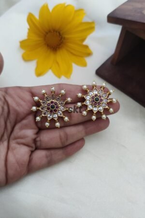 Ear stud