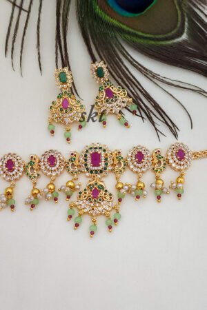 peacock choker