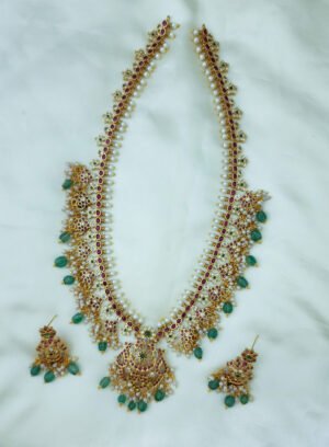 Jadav Kundan Floral Long Bridal Haram